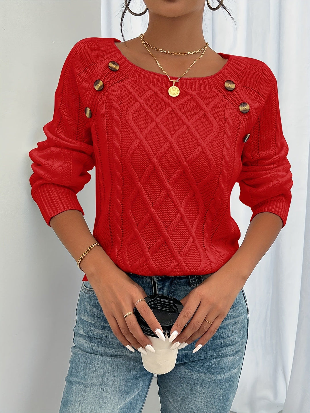 Isabell Pullover with Round Neckline