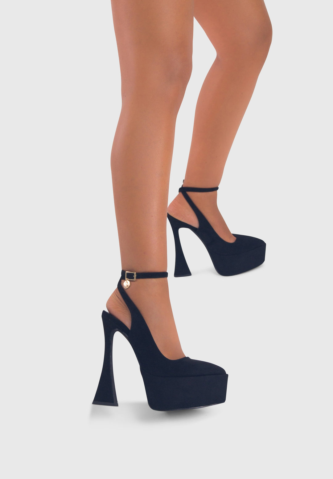 Demano Black - Pointed platform mule pumps