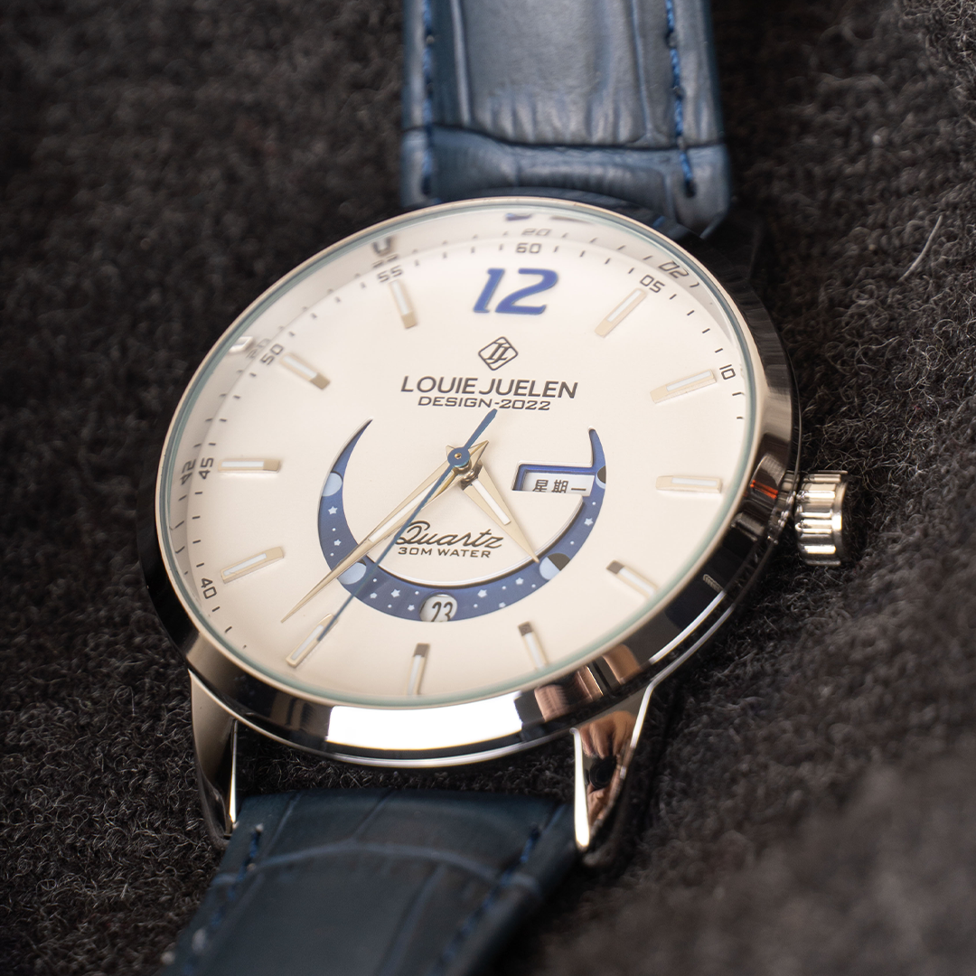 Elegante Orologio con Fasi Lunari