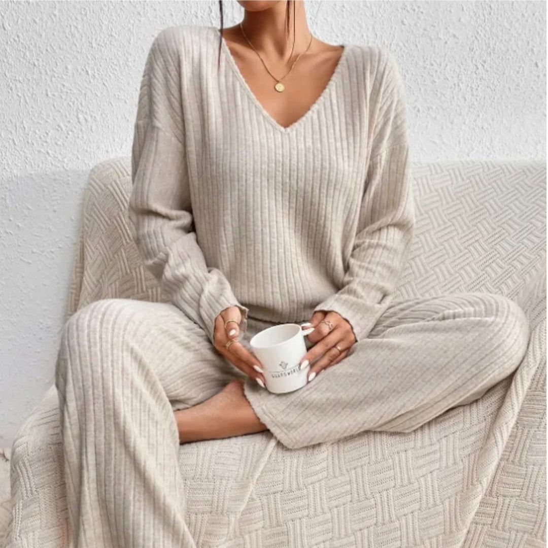 DEMANO - 2 PIECE KNITTED SET