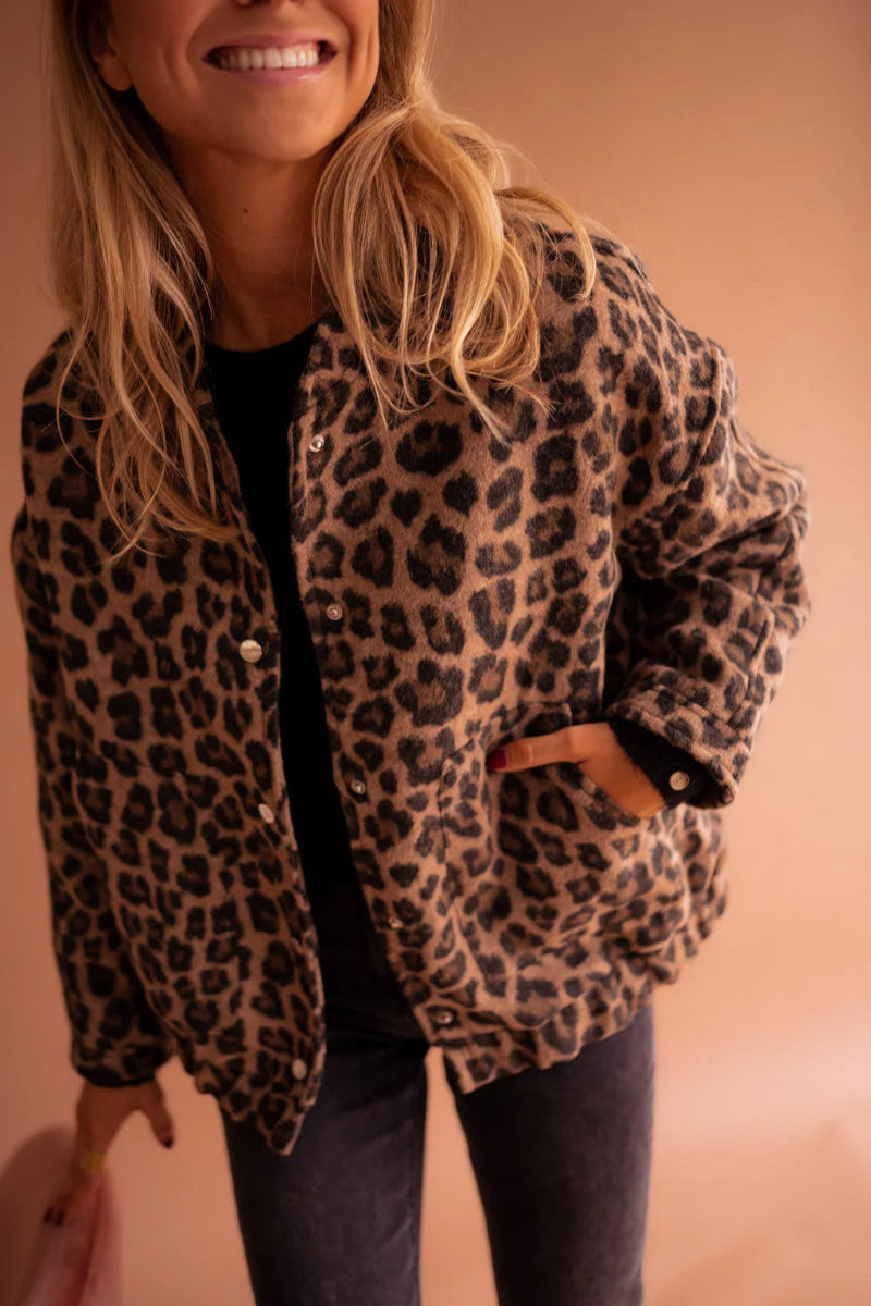 Marie | Giacca bomber con motivo leopardato