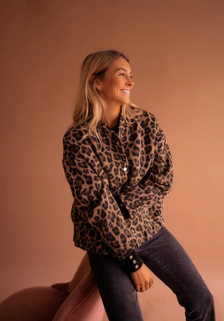 Marie | Giacca bomber con motivo leopardato