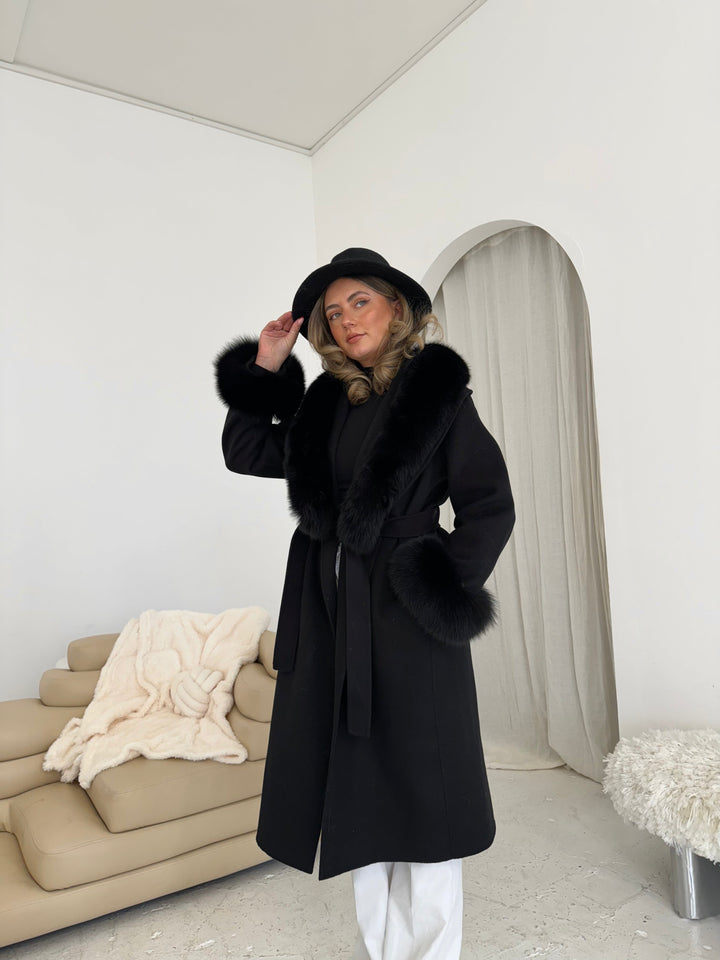 Cappotto lungo in cashmere con colletto e polsini in pelliccia - Nero