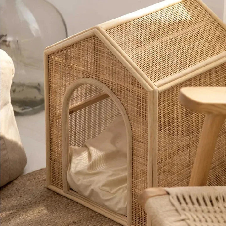 Casa per Animali in Rattan di Lusso