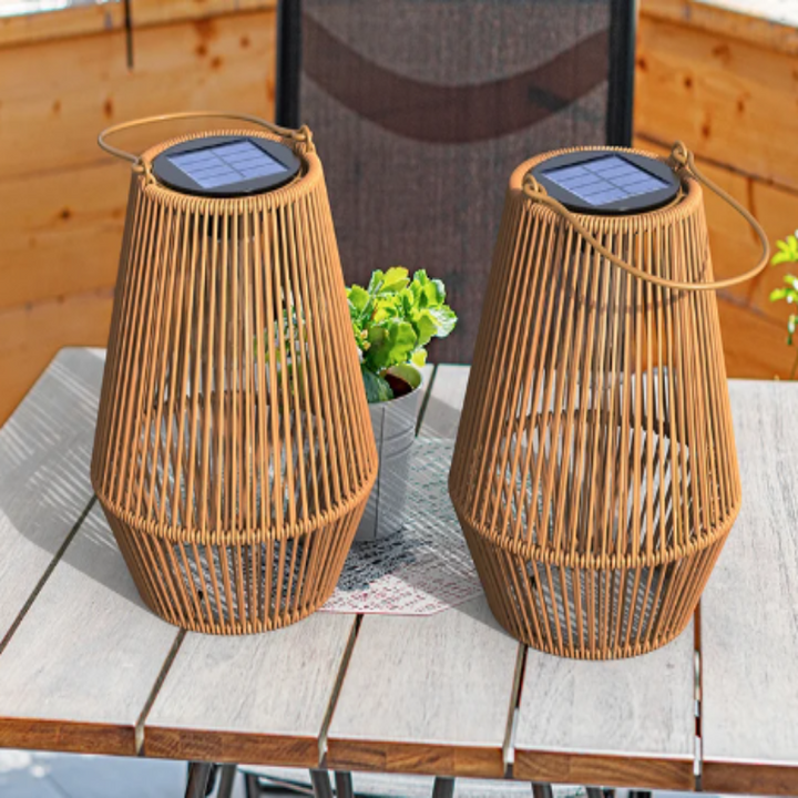 Lantern Solar in Rattan