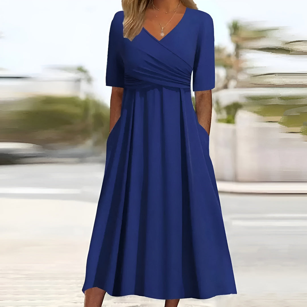 Clover | Abito Midi Flattering