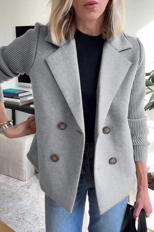 Dorothea | Cappotto con maniche patchwork e bottoni